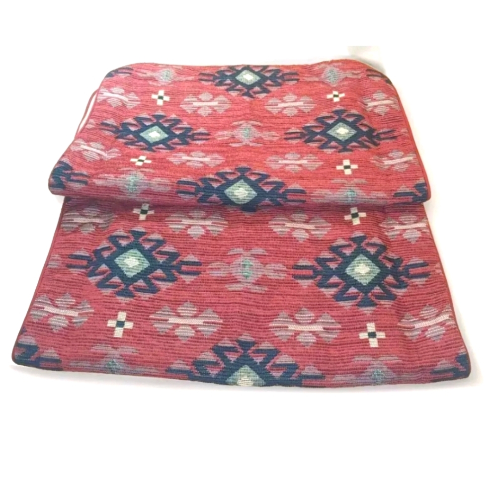 Thomasville Aztec Southwestern Tapestry 2 Pillow Shams Quilted Red 25.5" X 19"